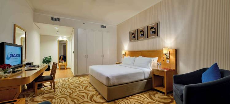 橡树丽瓦高地酒店(Oaks Liwa Heights Suites)图片