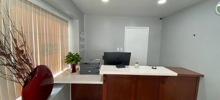 克罗尼尔汽车旅馆(Colonial Motel)图片