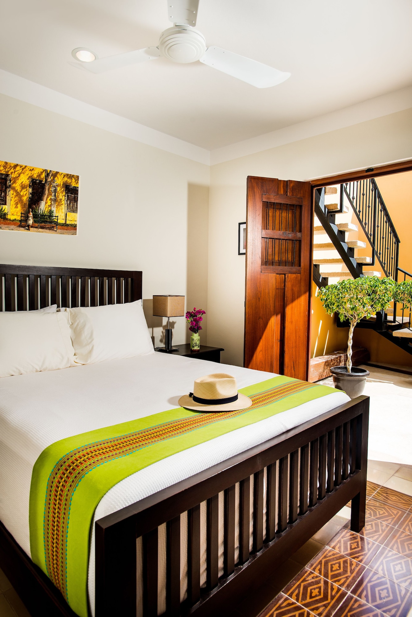 Boutique by the Museo Over view