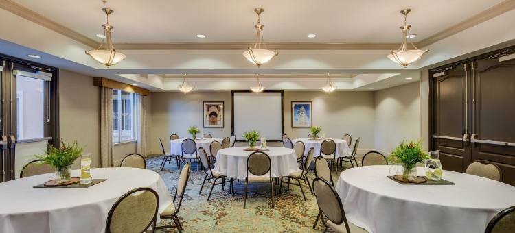 艾尔奇诺山酒店(Ayres Hotel Chino Hills - Ontario)图片