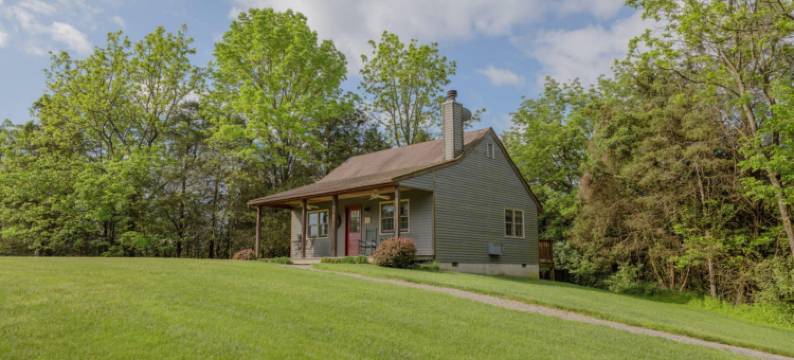 秋日岭小屋酒店(Autumn Ridge Cottages)图片