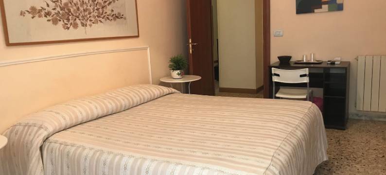 圣塞韦罗那不勒斯住宿加早餐旅馆(B&B Sansevero Naples)图片