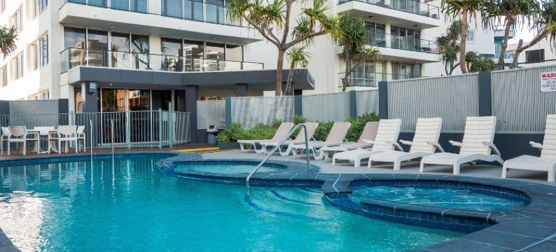顶层公寓酒店(The Penthouses Apartments)图片