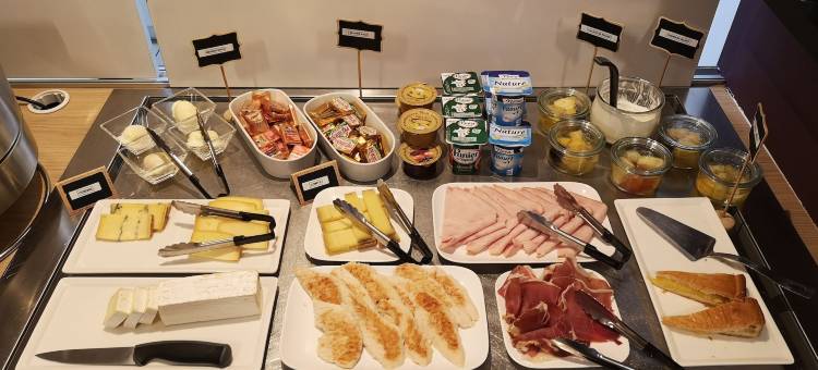 贝桑松雅嘉娜市酒店(Hôtel Akena Besancon)图片