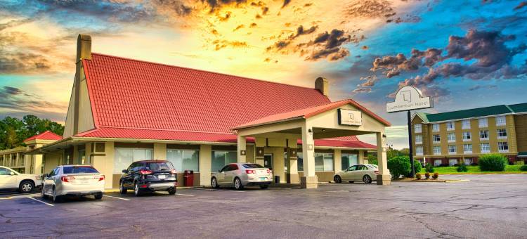 兰伯顿温德姆华美达酒店(Ramada by Wyndham Lumberton)图片