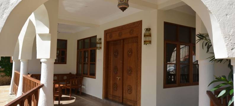 迪亚尼珍珠奢华公寓(Diani Pearl)图片