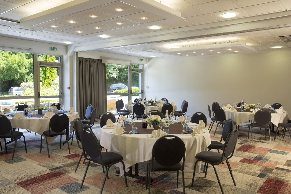 Oceania QuimperOver view