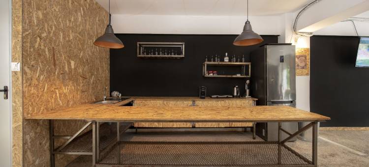 比雷埃夫斯高级套房酒店(Piraeus Premium Suites)图片