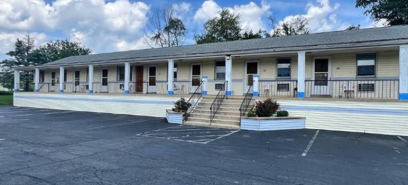 克莱芙兰经济型汽车旅馆(Budget Host Inn)图片