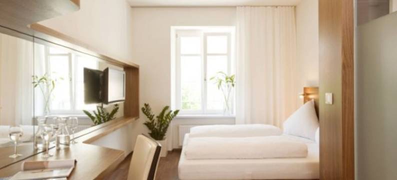 孔斯特尼亚酒店(Hotel Constantia)图片