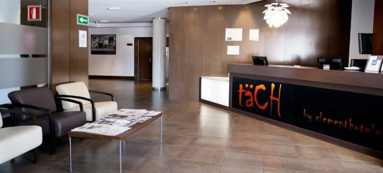 马德里机场täCH酒店(Tach Madrid Airport)图片