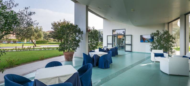 拉达斯瑞酒店(Rada Siri)图片