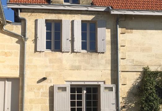 Clos 1906 Hotel Overview