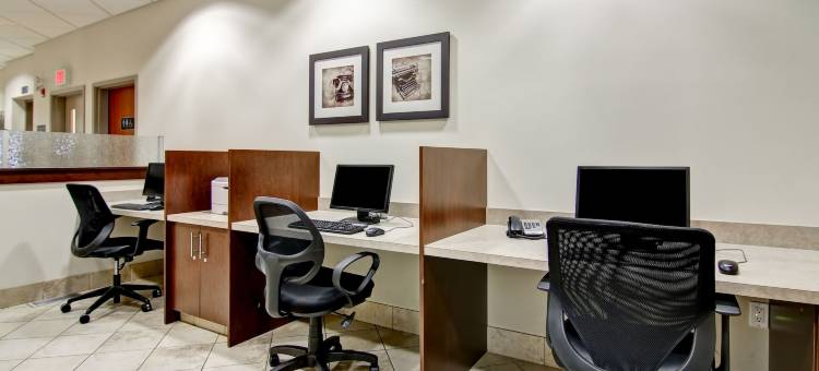 特斯达乐卡纳尔塔酒店(Canalta Hotel Tisdale)图片