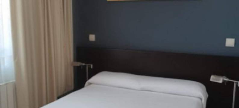 波蒂奥普拉亚公寓(Apartamentos Playa de Portio)图片