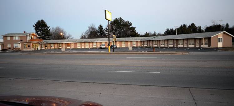 铁山经济型旅馆(Budget Host Inn Iron Mountain)图片