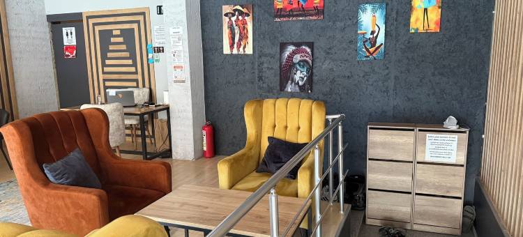 卡尔维旅舍(Karvi Hostel & Suites)图片