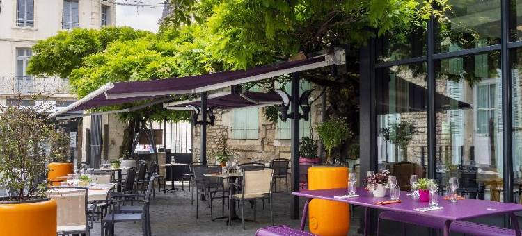 芬塔拉比酒店(Logis Hôtel-Restaurant le Fontarabie)图片