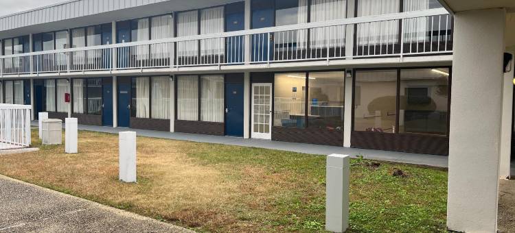 Motel 6 卢戈夫, 南卡罗来纳州(Motel 6 Lugoff, SC)图片