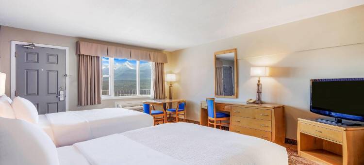 戈尔登温德姆戴斯酒店(Days Inn by Wyndham Golden)图片