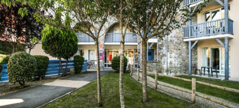 Apartment in Saint-Lary Near Thermal Baths图片