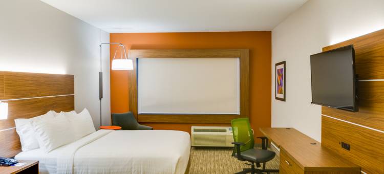 拉塞尔维尔套房智选假日酒店(Holiday Inn Express & Suites RUSSELLVILLE by IHG)图片