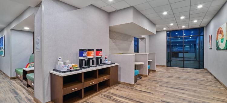 希尔顿欢朋酒店 - 奥马哈内布拉斯加大学医学中心区(Hampton Inn by Hilton Omaha UN Medical Center Area)图片