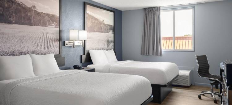 温德姆速8酒店韦恩堡(Super 8 by Wyndham Fort Wayne)图片