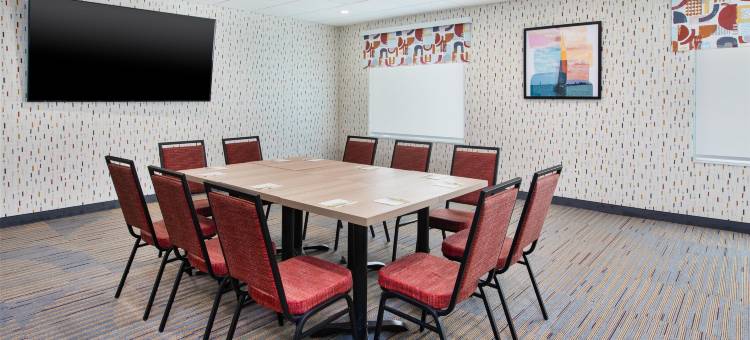 希尔顿惠庭套房酒店 特拉弗斯城(Home2 Suites by Hilton Traverse City)图片