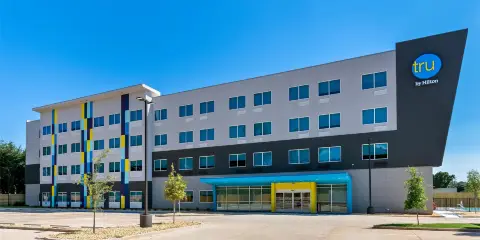 Tru By Hilton 彭薩科拉 I-10 北戴維斯高速公路