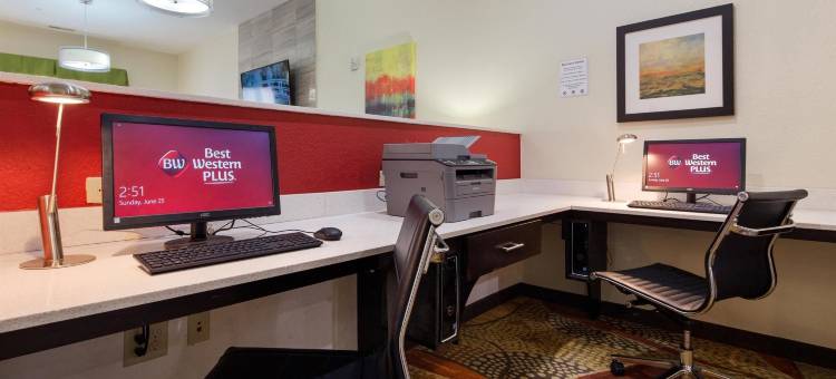 菲尔缪贝斯特韦斯特优质套房酒店(Best Western Plus Fairview Inn  Suites)图片