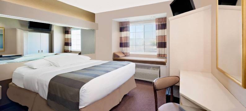 温德姆·乔普林麦客达套房酒店(Microtel Inn & Suites by Wyndham Joplin)图片