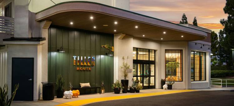 拉古纳山,蒂勒府邸,臻品之选酒店(Tiller House, Laguna Hills, A Tribute Portfolio Hotel)图片