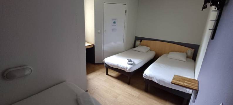 尼奥尔东-夏雷普瑞米尔经典酒店(Premiere Classe Niort Est - Chauray)图片