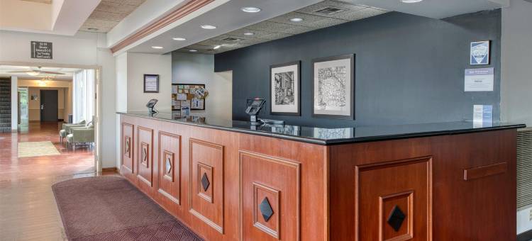 多玛贝斯特韦斯特酒店(Best Western Tomah Hotel)图片