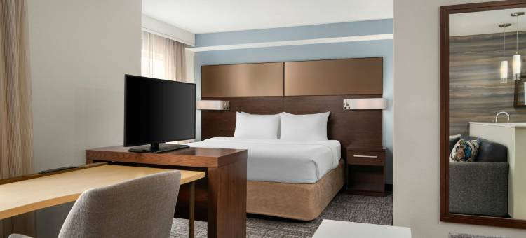 密尔沃基西部居家酒店(Residence Inn Milwaukee West)图片