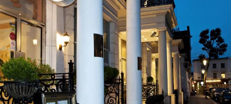 拉什莫尔酒店(Rushmore Hotel)图片