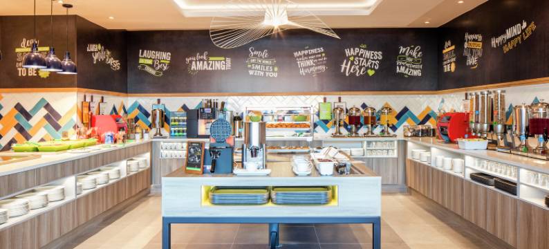 贝尔法斯特市中心欢朋酒店(Hampton by Hilton Belfast City Centre)图片