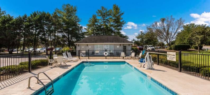 加拉廷 - 纳什维尔地铁凯艺酒店(Quality Inn Gallatin-Nashville Metro)图片