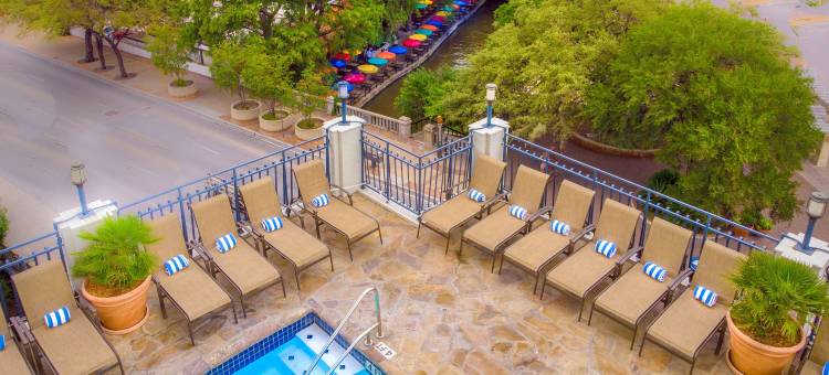 希尔顿帕拉西奥德尔里奥酒店(Hilton Palacio del Rio)图片