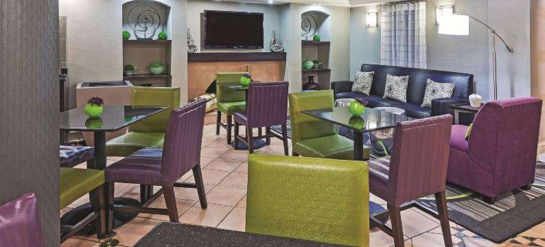 休斯敦赛费尔Travelodge by Wyndham酒店(Travelodge by Wyndham Houston Cy-Fair)图片