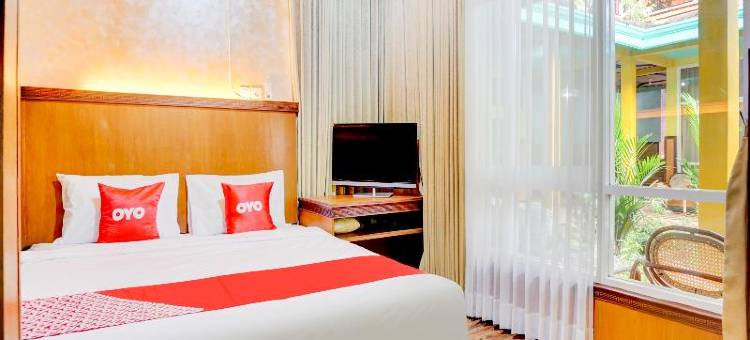 OYO 90303 科拉姆潘金阿巴咖啡厅和家庭旅馆(OYO 90303 Cafe & Homestay Kolam Pancing Abah)图片