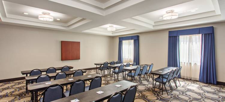 智选假日套房酒店沃顿商学院(Holiday Inn Express & Suites Wharton)图片