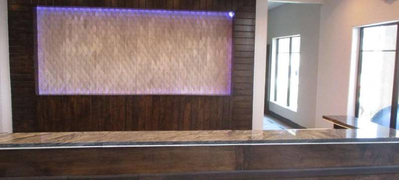 利伯蒂贝斯特韦斯特精品酒店及套房(Best Western Premier Liberty Inn  Suites)图片