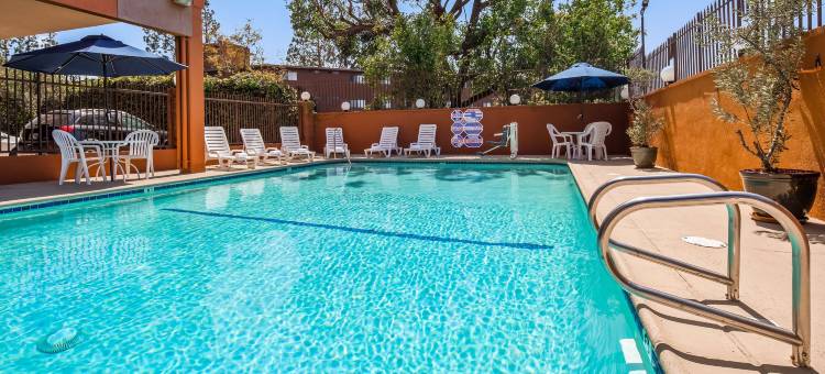 洛杉矶世界港贝斯特韦斯特酒店(Best Western Los Angeles Worldport Hotel)图片