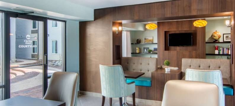 亚特兰大市中心凯隆酒店(Clarion Inn & Suites Atlanta Downtown)图片