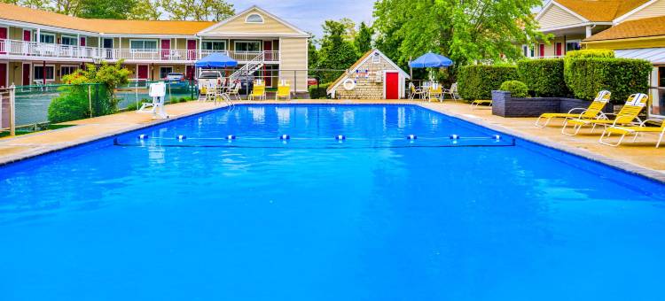 奥尔良科德角罗德威酒店(Rodeway Inn Orleans - Cape Cod)图片