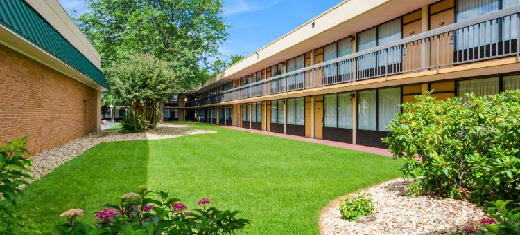 罗阿诺克机场品质酒店(Quality Inn Roanoke Airport)图片