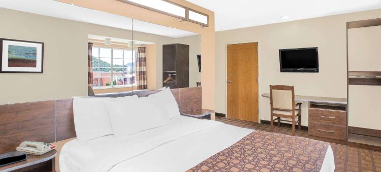 富兰克林温德姆麦客达客栈及套房酒店(Microtel Inn & Suites by Wyndham Franklin)图片