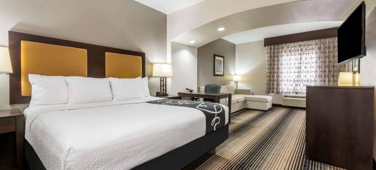 奥兰治拉昆塔温德姆套房酒店(La Quinta Inn & Suites by Wyndham Orange)图片